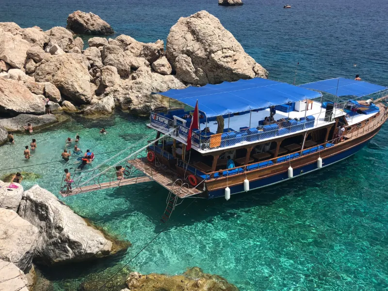 Antalya Çıkışlı Adrasan Sulu ada tekne turu